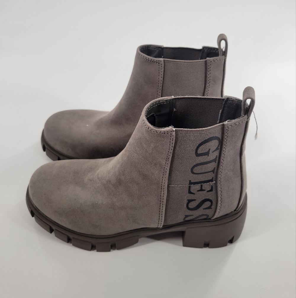 Guess Kaniela Suede Gray Ankle Boots Size 6 New‎